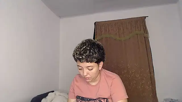 Snapshot of kathy_luisa chatting on 05.16.26 kathy luisa online show from 05.16.26