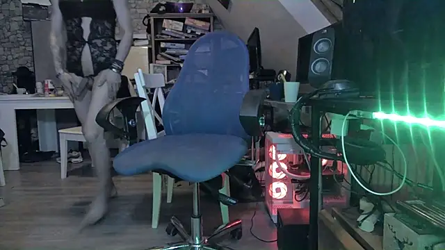 Manu3li online show from 03.22.25