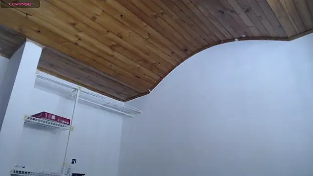 Snapshot of mariecam420 chatting on 10.04.25 mariecam420 online show from 10.04.25