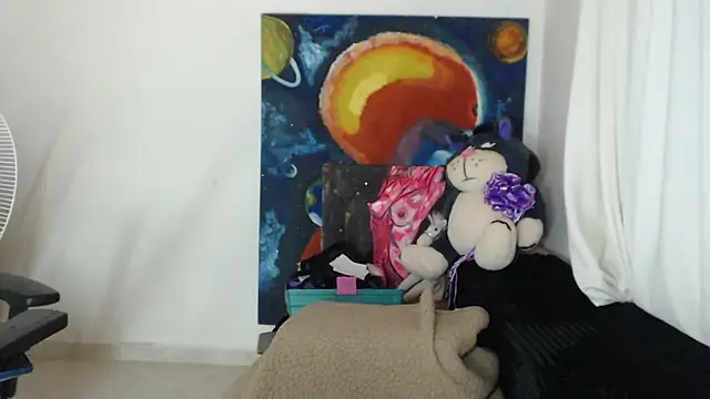 Snapshot of mariecam420 chatting on 11.12.25 mariecam420 online show from 11.12.25