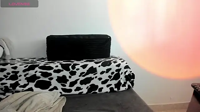 mariecam420 online show from 12.19.25