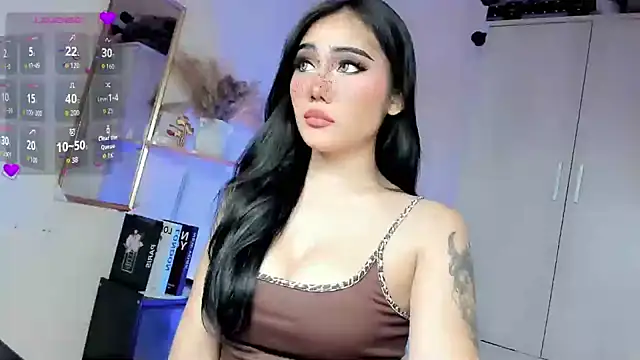 Snapshot of Icon1c_LiLy chatting on 10.08.25 Icon1c LiLy online show from 10.08.25