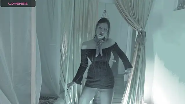 magali 19 online show from 10.21.25