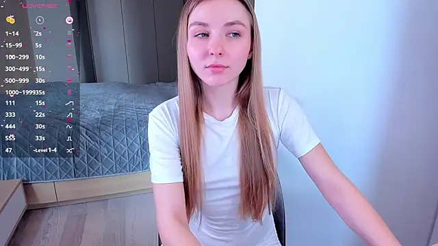 Snapshot of Aquilaris_ chatting on 03.05.25 Aquilaris online show from 03.05.25