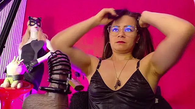 MistressSlut1 online show from 02.13.26