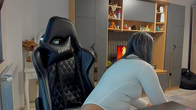 Claire95  online show from 02.26.26