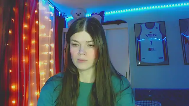 Snapshot of Klementa chatting on 05.02.26 Klementa online show from 05.02.26