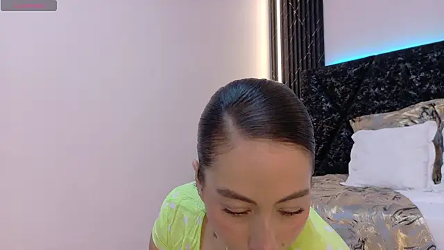 Snapshot of niky_smit chatting on 01.23.25 niky smit online show from 01.23.25