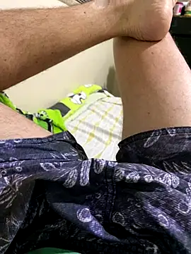 Snapshot of shiiank chatting on 11.10.25 shiiank online show from 11.10.25