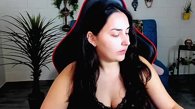 CeceliaJohnson online show from 11.14.25