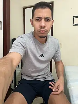 Snapshot of steven_clain chatting on 09.25.25 steven clain online show from 09.25.25