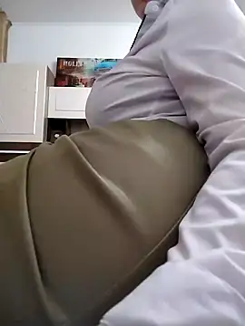 baby sweet girl  online show from 12.10.24