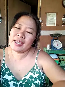 Snapshot of lickmepussy21 chatting on 10.05.25 lickmepussy21 online show from 10.05.25