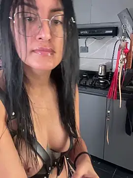 Snapshot of lorna_cox_bdsm chatting on 03.18.25 lorna cox bdsm online show from 03.18.25
