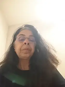 Susannemilf online show from 11.22.25