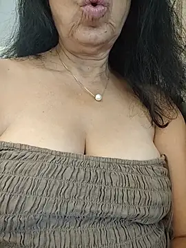 Susannemilf online show from 02.27.26