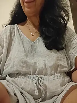 Susannemilf online show from 04.07.26