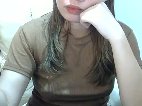    zurIII09  online show from 10.23.25