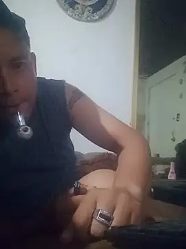 Snapshot of Noctucrasy247 chatting on 10.12.25 Noctucrasy247 online show from 10.12.25