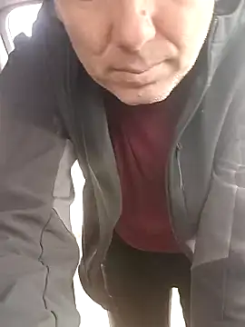 Snapshot of Saysomething3 chatting on 09.30.25 Saysomething3 online show from 09.30.25