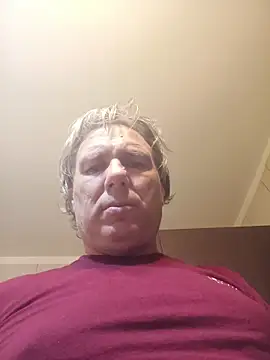 Snapshot of Saysomething3 chatting on 10.07.25 Saysomething3 online show from 10.07.25