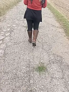 Snapshot of Saysomething3 chatting on 10.08.25 Saysomething3 online show from 10.08.25