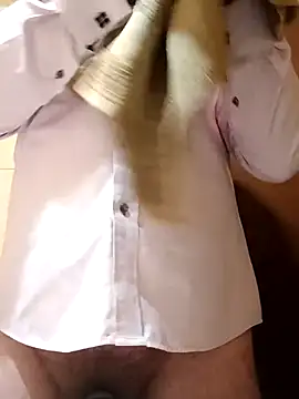 Snapshot of Saysomething3 chatting on 10.09.25 Saysomething3 online show from 10.09.25