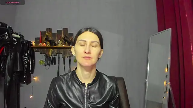 Mistress Pamela online show from 12.15.24
