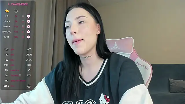 JenniferQueen11 online show from 12.29.24