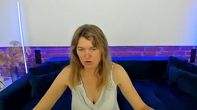 Snapshot of Anabell_xxx chatting on 10.04.25 Anabell xxx online show from 10.04.25