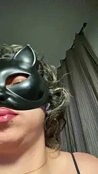 nenalayla online show from 11.20.25