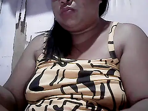 HotsweetPINAY69 online show from 12.16.24