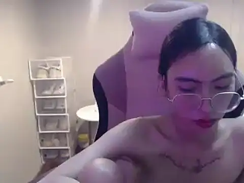 sexybigcockandtits online show from 02.04.25