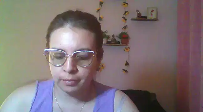 lorenitabella online show from 01.28.25