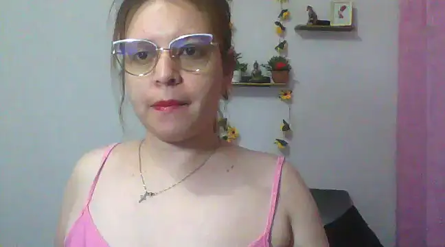 lorenitabella online show from 01.31.25