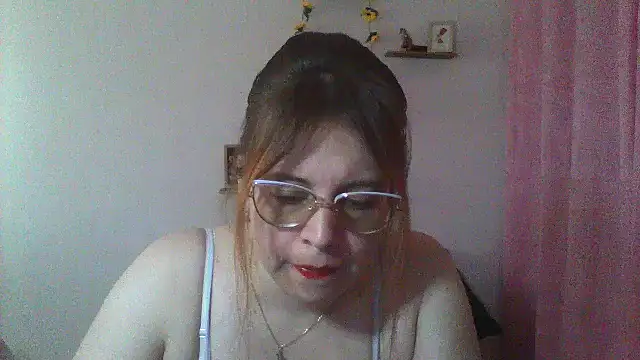 lorenitabella online show from 02.01.25