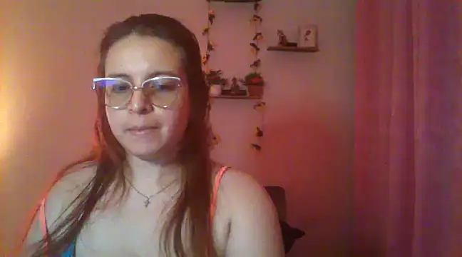 lorenitabella online show from 02.04.25