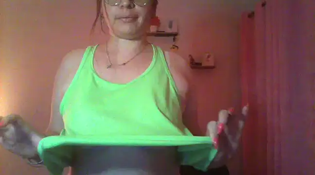 lorenitabella online show from 02.05.25