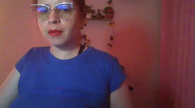 lorenitabella online show from 02.05.25