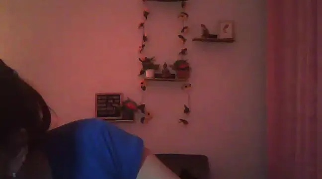 lorenitabella online show from 02.05.25