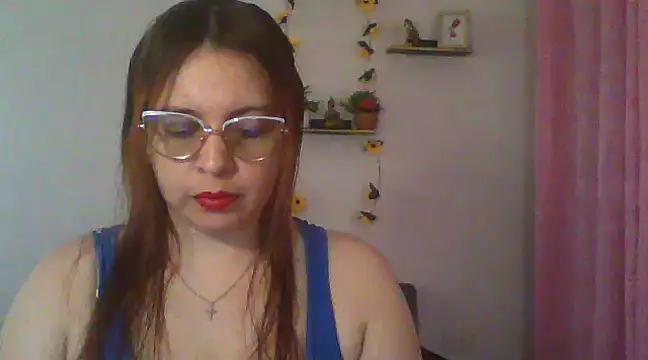 lorenitabella online show from 02.05.25