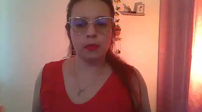 lorenitabella online show from 02.14.25