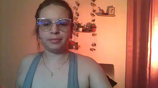 lorenitabella online show from 02.16.25