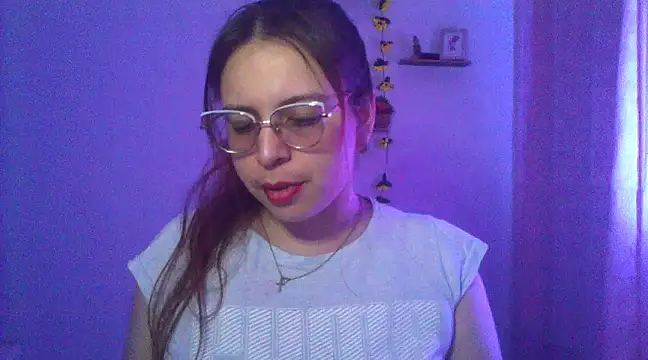 lorenitabella online show from 02.27.25