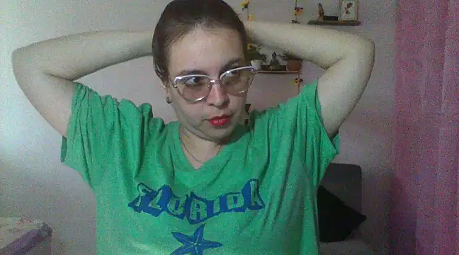 lorenitabella online show from 03.06.25