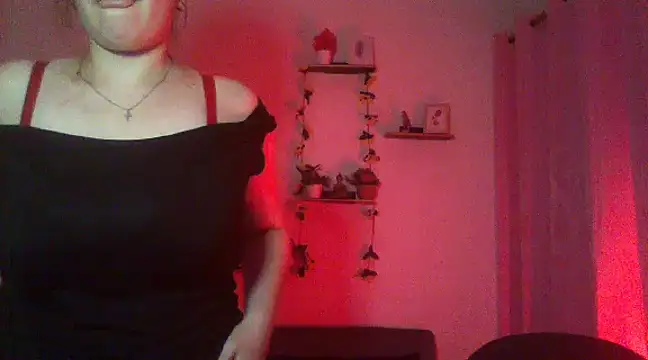 lorenitabella online show from 03.18.25