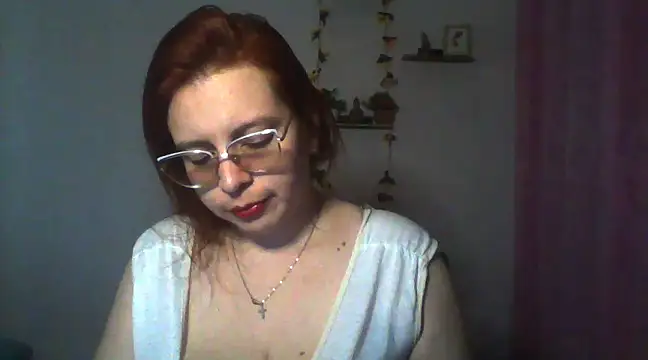 lorenitabella online show from 03.20.25
