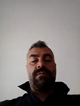 Snapshot of kevgir08 chatting on 06.19.26 kevgir08 online show from 06.19.26