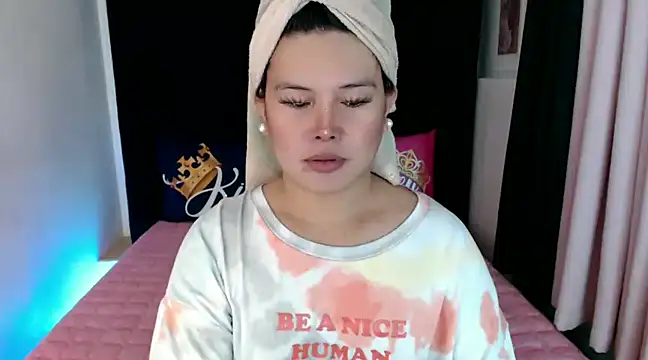 Snapshot of Angelic_Fuckerxxx chatting on 01.13.25 Angelic Fuckerxxx online show from 01.13.25