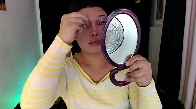 Snapshot of Angelic_Fuckerxxx chatting on 02.22.25 Angelic Fuckerxxx online show from 02.22.25